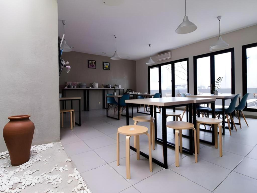 Casa Living Setiabudi Jakarta Exterior photo