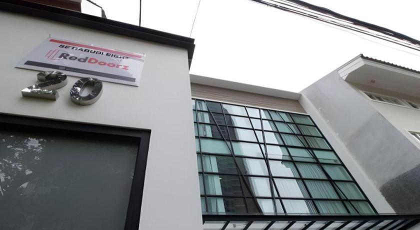 Casa Living Setiabudi Jakarta Exterior photo
